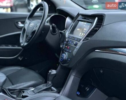 Синий Хендай Санта Фе, объемом двигателя 2 л и пробегом 131 тыс. км за 17290 $, фото 13 на Automoto.ua