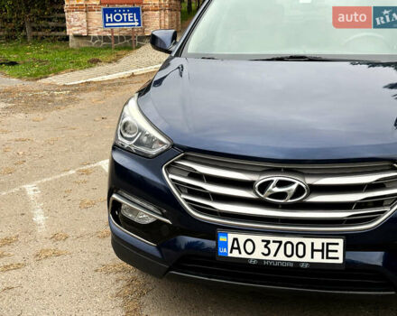 Синий Хендай Санта Фе, объемом двигателя 2.4 л и пробегом 86 тыс. км за 15500 $, фото 28 на Automoto.ua