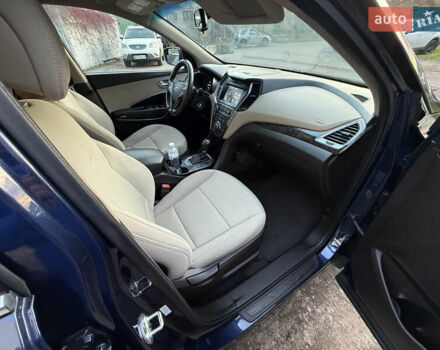 Синий Хендай Санта Фе, объемом двигателя 2.36 л и пробегом 110 тыс. км за 14000 $, фото 5 на Automoto.ua