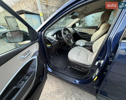 Синий Хендай Санта Фе, объемом двигателя 2.36 л и пробегом 110 тыс. км за 14000 $, фото 8 на Automoto.ua