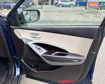 Синій Хендай Санта Фе, об'ємом двигуна 2.36 л та пробігом 113 тис. км за 17500 $, фото 25 на Automoto.ua