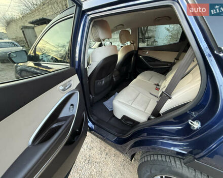 Синий Хендай Санта Фе, объемом двигателя 2.36 л и пробегом 110 тыс. км за 14000 $, фото 7 на Automoto.ua