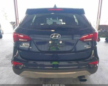 Синий Хендай Санта Фе, объемом двигателя 2.4 л и пробегом 102 тыс. км за 3000 $, фото 8 на Automoto.ua