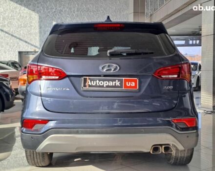 Синий Хендай Санта Фе, объемом двигателя 2 л и пробегом 140 тыс. км за 20940 $, фото 5 на Automoto.ua