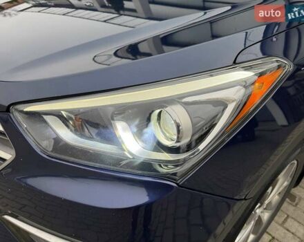 Синий Хендай Санта Фе, объемом двигателя 2 л и пробегом 173 тыс. км за 18000 $, фото 9 на Automoto.ua