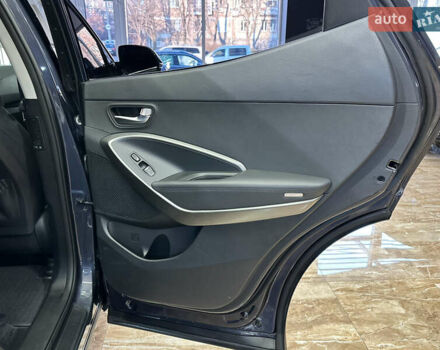 Синій Хендай Санта Фе, об'ємом двигуна 2 л та пробігом 181 тис. км за 20500 $, фото 42 на Automoto.ua