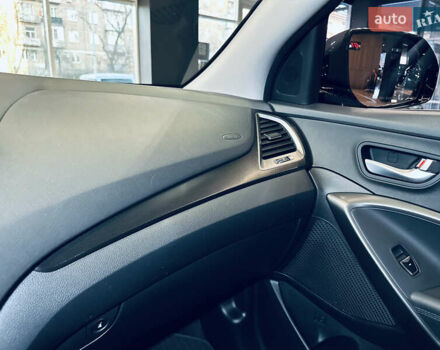 Синій Хендай Санта Фе, об'ємом двигуна 2 л та пробігом 181 тис. км за 20500 $, фото 29 на Automoto.ua