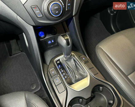 Синій Хендай Санта Фе, об'ємом двигуна 2 л та пробігом 181 тис. км за 20500 $, фото 31 на Automoto.ua