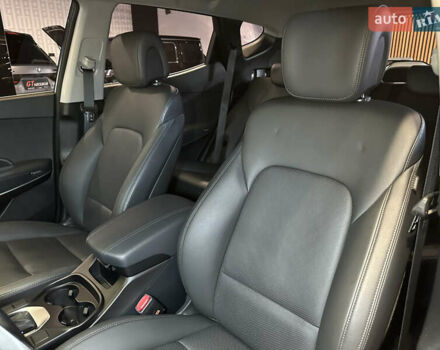 Синій Хендай Санта Фе, об'ємом двигуна 2 л та пробігом 181 тис. км за 20500 $, фото 22 на Automoto.ua