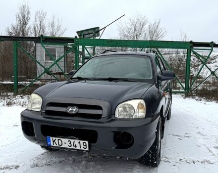 Синий Хендай Санта Фе, объемом двигателя 2 л и пробегом 195 тыс. км за 3900 $, фото 1 на Automoto.ua