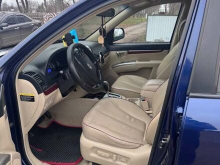 Синий Хендай Санта Фе, объемом двигателя 2.19 л и пробегом 210 тыс. км за 10300 $, фото 1 на Automoto.ua