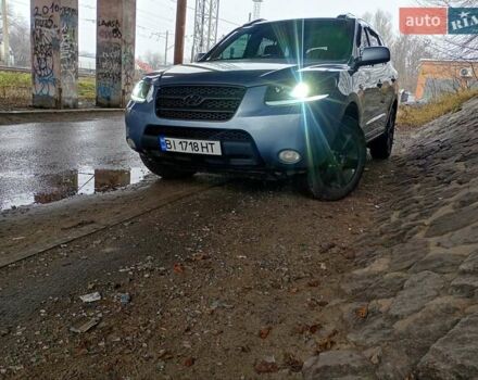 Синий Хендай Санта Фе, объемом двигателя 2.19 л и пробегом 200 тыс. км за 9000 $, фото 1 на Automoto.ua