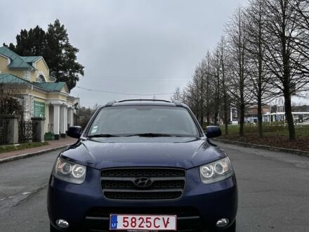 Синий Хендай Санта Фе, объемом двигателя 2.2 л и пробегом 268 тыс. км за 5750 $, фото 1 на Automoto.ua