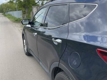Хендай Санта Фе 2017 в Киеве на Automoto.ua Синий Хендай Санта Фе, объемом двигателя 2.36 л и пробегом 205 тыс. км за 17600 $, фото 1 на Automoto.ua