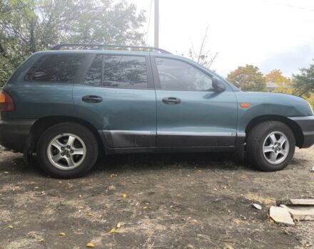 Зелений Хендай Санта Фе, об'ємом двигуна 2 л та пробігом 280 тис. км за 2222 $, фото 5 на Automoto.ua