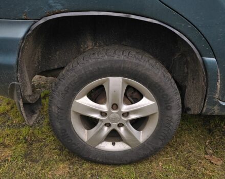 Зеленый Хендай Санта Фе, объемом двигателя 2 л и пробегом 350 тыс. км за 3349 $, фото 19 на Automoto.ua