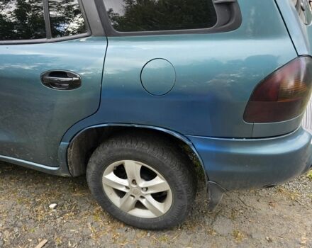 Зеленый Хендай Санта Фе, объемом двигателя 2 л и пробегом 350 тыс. км за 3349 $, фото 11 на Automoto.ua