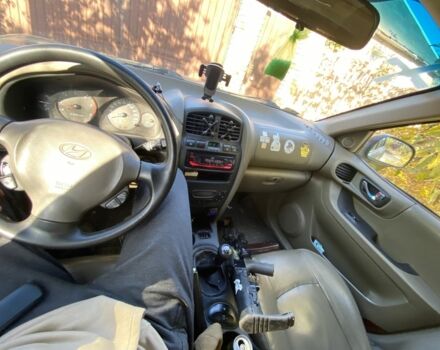 Зелений Хендай Санта Фе, об'ємом двигуна 2 л та пробігом 280 тис. км за 2391 $, фото 4 на Automoto.ua