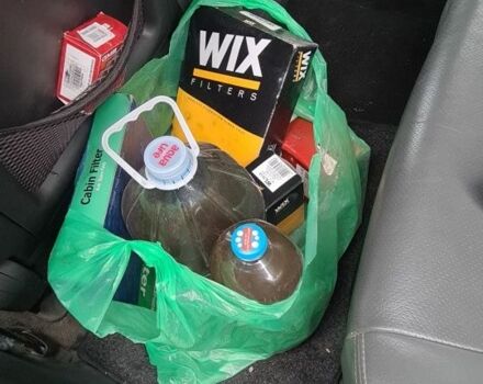 Зеленый Хендай Санта Фе, объемом двигателя 2 л и пробегом 284 тыс. км за 2900 $, фото 10 на Automoto.ua