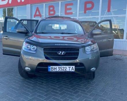 Зеленый Хендай Санта Фе, объемом двигателя 2.19 л и пробегом 240 тыс. км за 9750 $, фото 2 на Automoto.ua