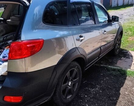 Зелений Хендай Санта Фе, об'ємом двигуна 3.3 л та пробігом 195 тис. км за 7800 $, фото 4 на Automoto.ua