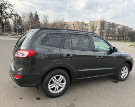 Зеленый Хендай Санта Фе, объемом двигателя 2.4 л и пробегом 180 тыс. км за 9800 $, фото 7 на Automoto.ua