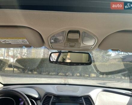 Зеленый Хендай Санта Фе, объемом двигателя 2 л и пробегом 130 тыс. км за 13000 $, фото 2 на Automoto.ua