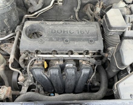 Зеленый Хендай Санта Фе, объемом двигателя 2.4 л и пробегом 180 тыс. км за 9800 $, фото 20 на Automoto.ua