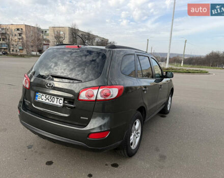 Зеленый Хендай Санта Фе, объемом двигателя 2.36 л и пробегом 180 тыс. км за 9800 $, фото 6 на Automoto.ua