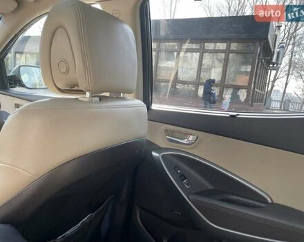 Зеленый Хендай Санта Фе, объемом двигателя 2 л и пробегом 130 тыс. км за 13000 $, фото 8 на Automoto.ua