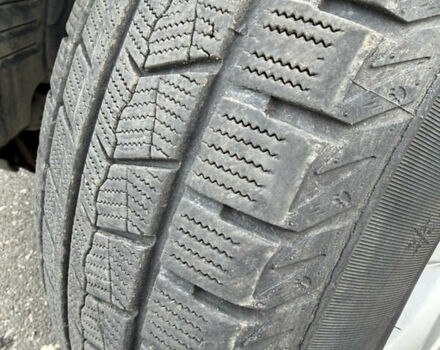 Зеленый Хендай Санта Фе, объемом двигателя 2.36 л и пробегом 180 тыс. км за 9800 $, фото 24 на Automoto.ua