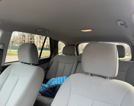 Зеленый Хендай Санта Фе, объемом двигателя 2.4 л и пробегом 180 тыс. км за 9800 $, фото 10 на Automoto.ua