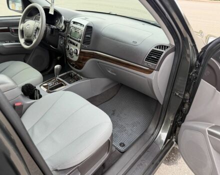 Зеленый Хендай Санта Фе, объемом двигателя 2.4 л и пробегом 180 тыс. км за 9800 $, фото 17 на Automoto.ua