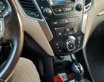 Зеленый Хендай Санта Фе, объемом двигателя 2.4 л и пробегом 132 тыс. км за 14700 $, фото 2 на Automoto.ua