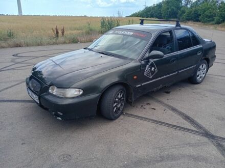 Хендай Санта Фе 1998 в Овидиополе на Automoto.ua Зеленый Хендай Санта Фе, объемом двигателя 1.8 л и пробегом 340 тыс. км за 1650 $, фото 1 на Automoto.ua