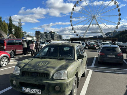 Зеленый Хендай Санта Фе, объемом двигателя 2.35 л и пробегом 223 тыс. км за 4300 $, фото 1 на Automoto.ua