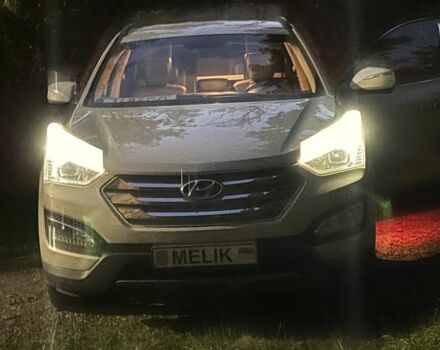 Зеленый Хендай Санта Фе, объемом двигателя 2.2 л и пробегом 237 тыс. км за 10010 $, фото 1 на Automoto.ua