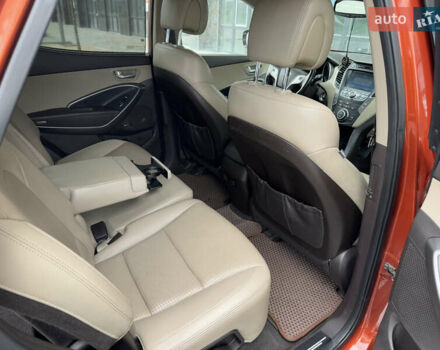 Помаранчевий Хендай Санта Фе, об'ємом двигуна 2 л та пробігом 205 тис. км за 13850 $, фото 18 на Automoto.ua