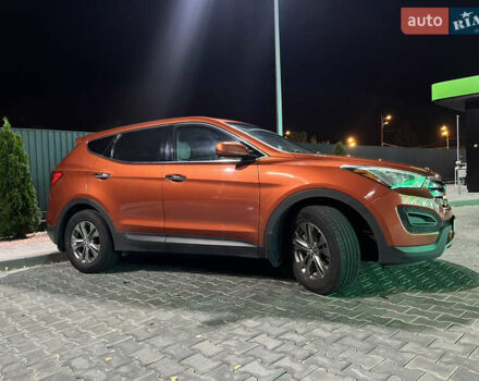 Оранжевый Хендай Санта Фе, объемом двигателя 2.36 л и пробегом 160 тыс. км за 11000 $, фото 1 на Automoto.ua