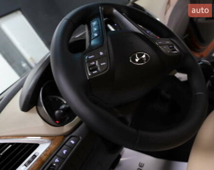 Помаранчевий Хендай Санта Фе, об'ємом двигуна 2.36 л та пробігом 180 тис. км за 13999 $, фото 67 на Automoto.ua