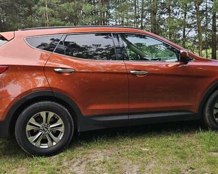 Оранжевый Хендай Санта Фе, объемом двигателя 2.36 л и пробегом 139 тыс. км за 16300 $, фото 2 на Automoto.ua