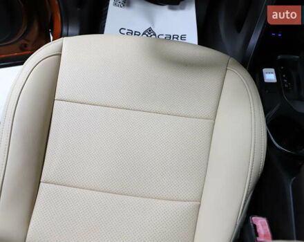 Помаранчевий Хендай Санта Фе, об'ємом двигуна 2.36 л та пробігом 180 тис. км за 13999 $, фото 100 на Automoto.ua