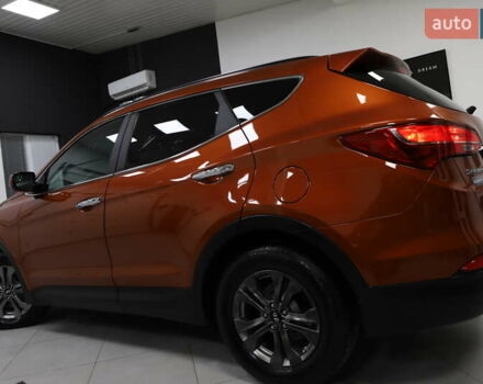 Помаранчевий Хендай Санта Фе, об'ємом двигуна 2.36 л та пробігом 180 тис. км за 13999 $, фото 46 на Automoto.ua