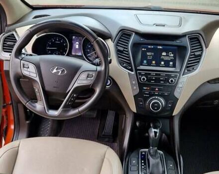 Оранжевый Хендай Санта Фе, объемом двигателя 2.4 л и пробегом 163 тыс. км за 16000 $, фото 19 на Automoto.ua