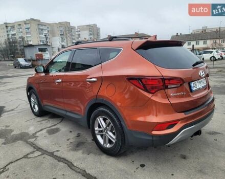 Оранжевый Хендай Санта Фе, объемом двигателя 2.36 л и пробегом 135 тыс. км за 15500 $, фото 7 на Automoto.ua