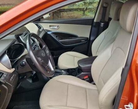 Оранжевый Хендай Санта Фе, объемом двигателя 2.4 л и пробегом 163 тыс. км за 16000 $, фото 12 на Automoto.ua