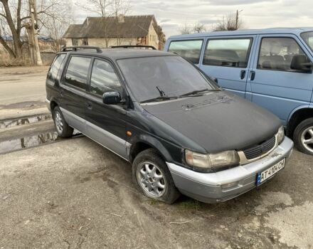 Зелений Хендай Сантамо, об'ємом двигуна 2 л та пробігом 300 тис. км за 1000 $, фото 1 на Automoto.ua