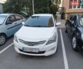 Білий Хендай Соларіс, об'ємом двигуна 1.59 л та пробігом 132 тис. км за 9300 $, фото 1 на Automoto.ua