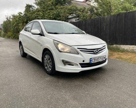 Белый Хендай Соларис, объемом двигателя 1.6 л и пробегом 260 тыс. км за 5500 $, фото 2 на Automoto.ua