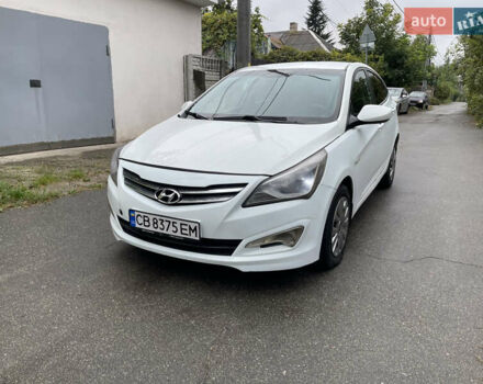 Белый Хендай Соларис, объемом двигателя 1.59 л и пробегом 250 тыс. км за 5200 $, фото 8 на Automoto.ua